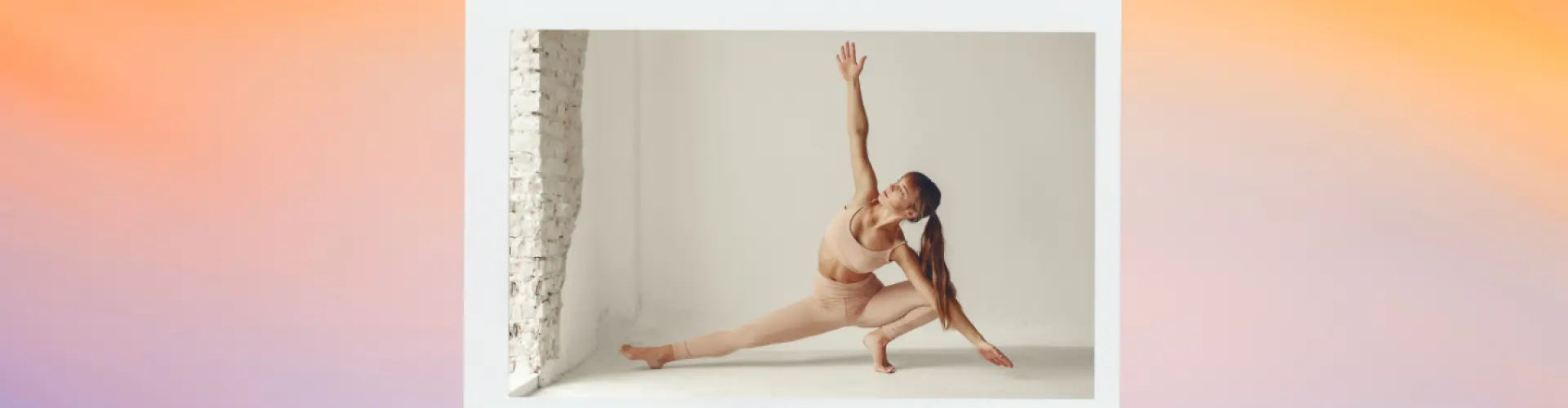 โยคะโฟลว์ขั้นกลาง - Online Class by Sonic Yoga Studio